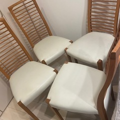 【受け渡し決定しました】シギヤマ家具のダイニングテーブル＆チェア4脚の画像