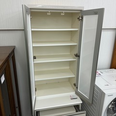 Pamouna✨食器棚🌸幅60cm✨引き出し、扉がゆっくり閉まるソフトクローズです🌸の画像
