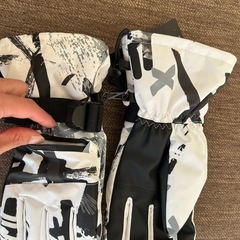 【新品　未使用】COPOZZ カモフラージュグローブSサイズジュニアの画像