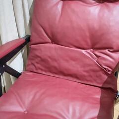 折りたたみ椅子の画像