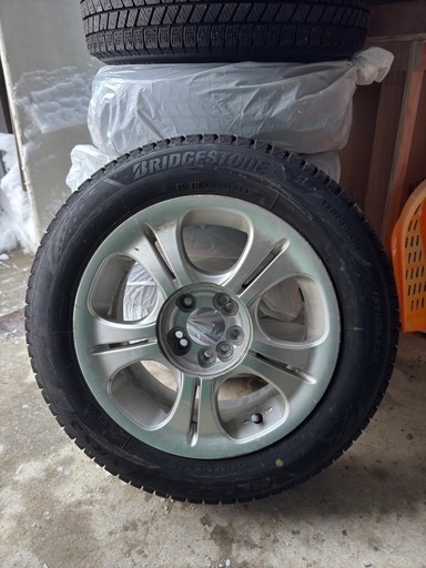 ブリヂストン ブリザックvrx3 175/65R15 超バリ溝　アルミホイール　マルチ 冬タイヤ付き