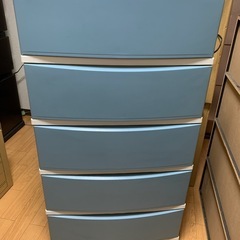 プラスチックタンス