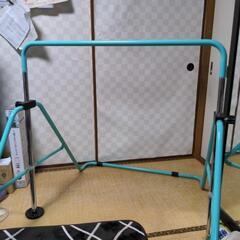 室内鉄棒の画像