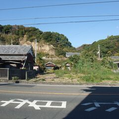 ５０万円売り土地　現況更地　居宅、倉庫等に