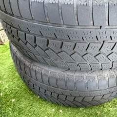 アルファード　アルミ付き　スタッドレスタイヤ225/60R17　　の画像