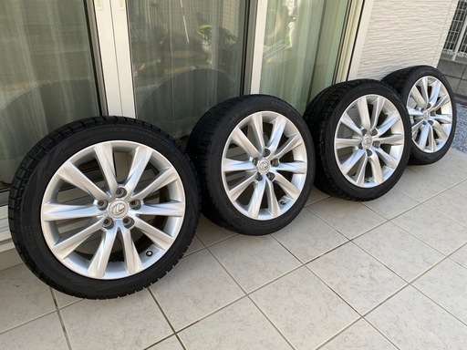 レクサスIS300h 純正ホイールスタッドレスタイヤ4本