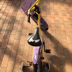 幼児用自転車18インチ（補助輪付き）の画像