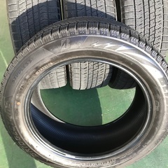 スタッドレスタイヤ　225/55R18 18インチ