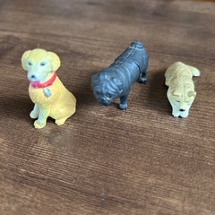 犬の置物