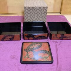未使用　特選有田焼オードブルセット（回るお盆付）①　+おまけ三段重箱の画像