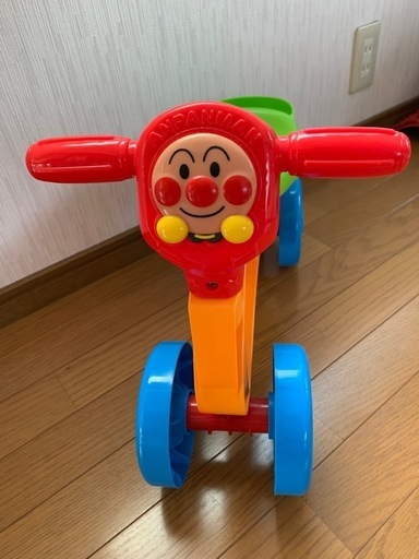 アンパンマン  ゴーゴーバギーと手押し車\n