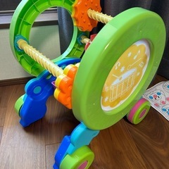 立っちで熱中！ アクティブ知育ローラー
