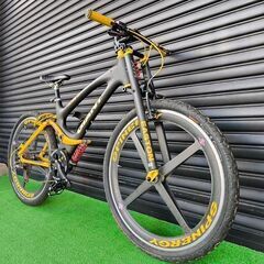 【マウンテンバイク】 GIANT ジャイアント MCM-D900 スポーツ自転車買取中【引取限定・現状渡し】三重県の画像