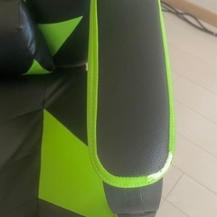 ゲーミングチェア　無料　あげますの画像