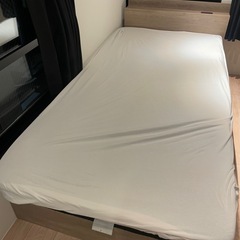 RASIKシングルベッド(マットレス付)