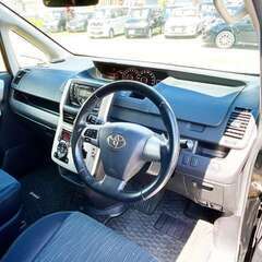 債務整理/自己破産/ブラック/パート/アルバイト/優遇自社ローン/他社様ＮＧの方(在庫番号8822)　トヨタノア2.0Si 4WD　自社ローン　リース　自社分割　優遇ローンの画像