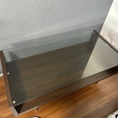 ガラスローテーブル