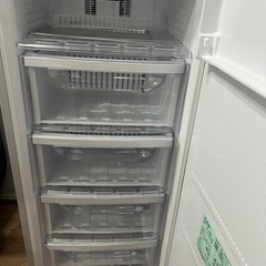 冷凍庫　三菱製　121Lの画像