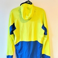 絶盤　＜patagonia　パタゴニア＞　R1 Hoody　R1フーディ
の画像