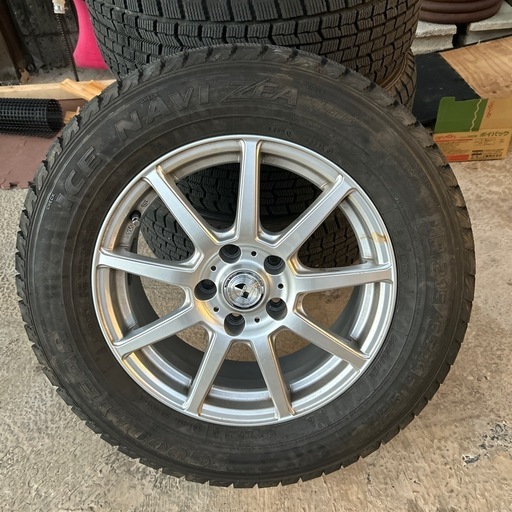 アルファード、スタッドレスアルミホイール４本