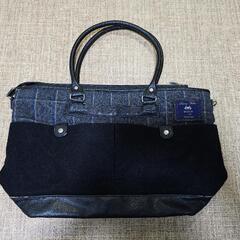 MOONのバッグ