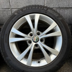 スタッドレスタイヤの画像