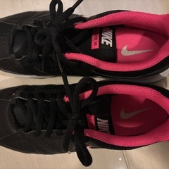 NIKEスニーカー
の画像