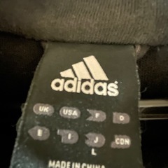 アディダス　ジャージの画像