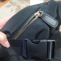 ウエストポーチの画像