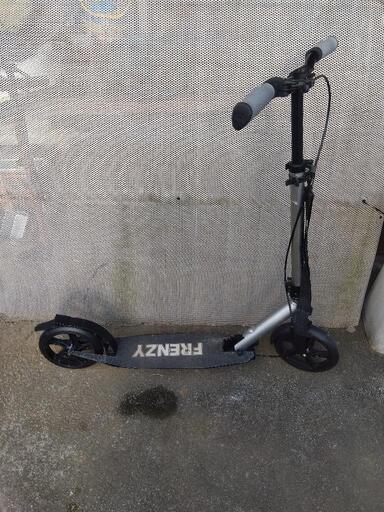 中古　キックボード　ハンドブレーキ　スタンド付き