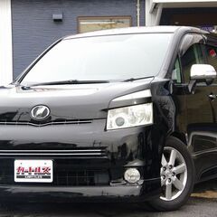 【自社ローン】ヴォクシー ZS煌(キラメキ) 8人乗り　車高調/両側パワスラ/フルセグ/BTの画像