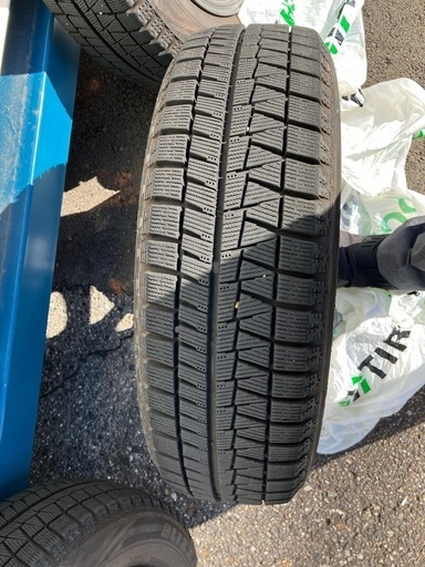 175 65 R15スタッドレス