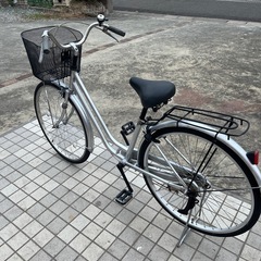 26インチ　シルバー色　完売 の画像
