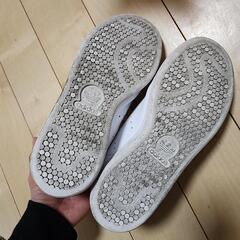スタンスミス(ピンク)の画像
