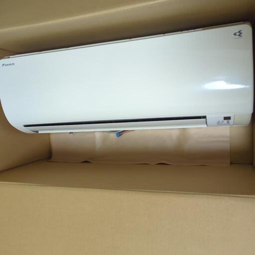 【引き渡し者決定】ダイキン製エアコン　AN22TESK  2016年製