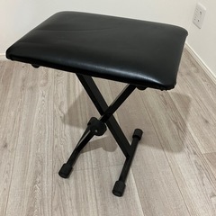 ピアノ椅子