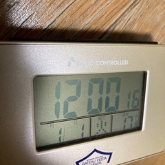 電波時計　目覚まし