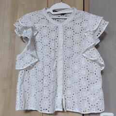 ZARA　トップス　レディース