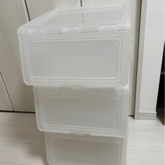 ダイソー　スタックボックス　収納ケース