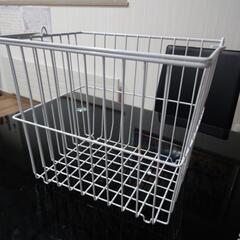 洗濯カゴ