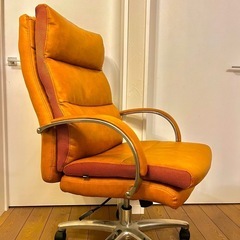 座り心地良し！SEKI オフィスチェアの画像