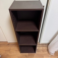 収納棚の画像