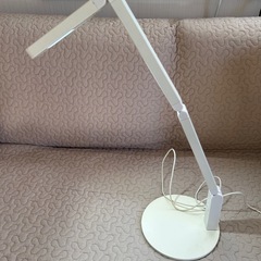 無印良品　LEDスリムデスクライト
の画像