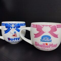 ダッフィー&シェリーメイ　陶器製スーベニアカップ　2個セットの画像