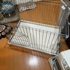 お値下げしました☆折りたたみペットケージ(中古)