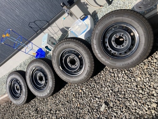【値下げ！】ハイエース　夏タイヤホイール　195/80R15 2024年製