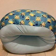 ミニオン　ビーズクッション