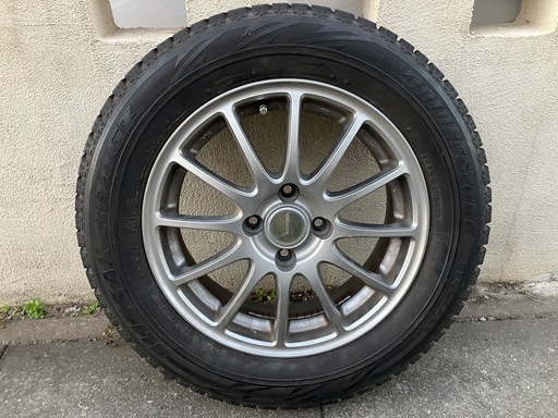 ブリヂストン　185/65R15  スタッドレスタイヤ4本