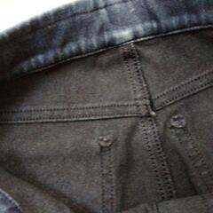 ユニクロ　ヒートテックデニムパンツ　Sの画像