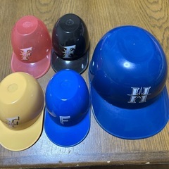 ファイターズ　プラスチック帽子